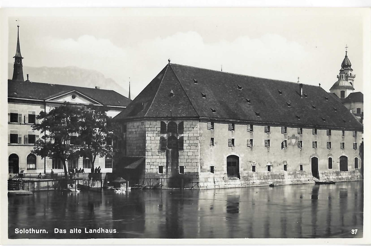 <p>Solothurn Altes  Landhaus Landhausquai mit Schwanenkolonie , Karte Top Zustand , Rar</p>